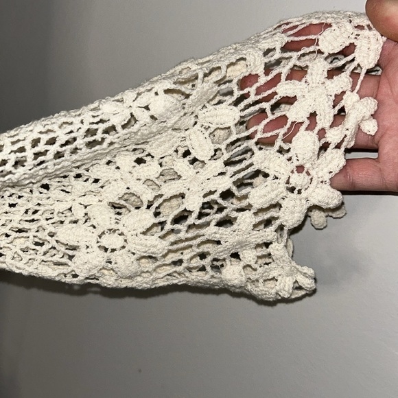 NWT Vila Milano Stunning Crochet Top Size L/XL - Picture 5 of 8